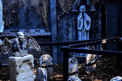 DarkManor2.png DarkManor2.png