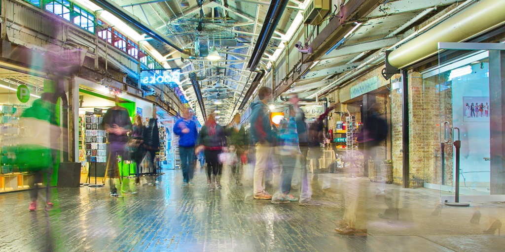 Innovations in Retail: Reinventing the Shopping Mall